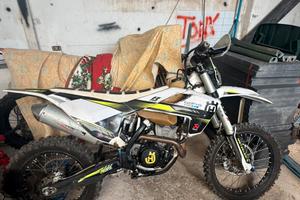 Husqvarna 250 4 t anno 2017