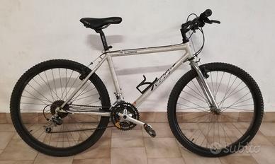 bici mtb 26" bianco perlato