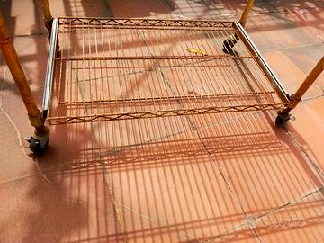 Scaffale