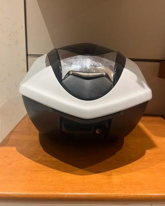 SH 300 BAULETTO + PARAVENTO GIVI