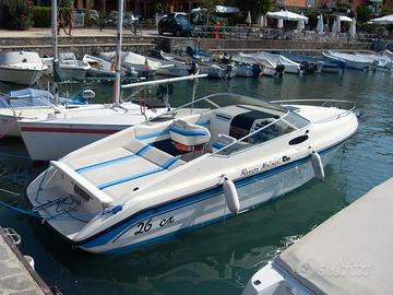 Motoscafo molinari semicabinato