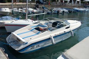 Motoscafo molinari semicabinato