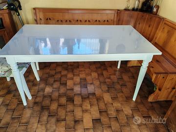 Tavolo bianco ikea