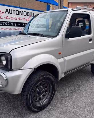 SUZUKI Jimny 1.3i 16V cat 4WD JLX