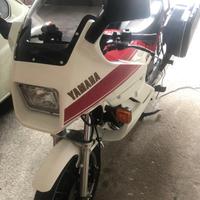 Yamaha xz 550