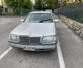 Mercedes w202 c180 elegance full optional ASI