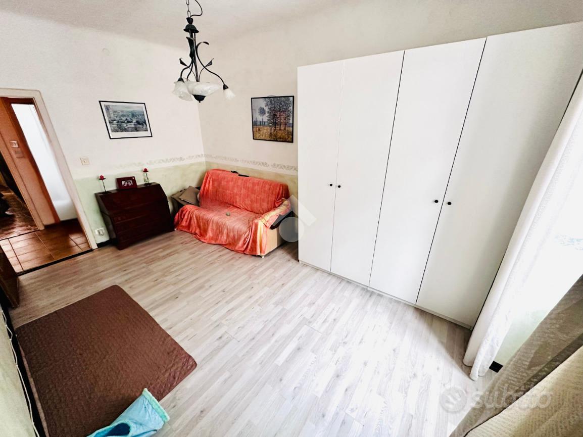 Apartment in Trieste, Ponziana, Barriera Vecchia-San Giacomo - More