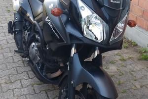 Suzuki v strom 650