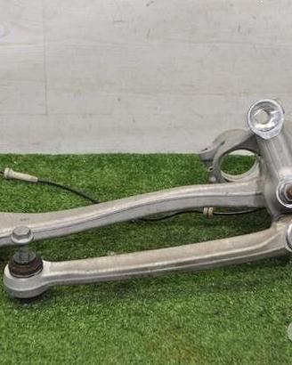 BMW F87 Mozzo fusello anteriore sinistro