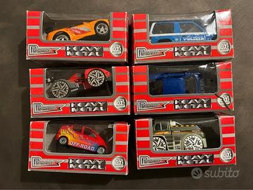 Modellini Glovo heavy Metal Die-Cast