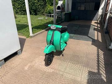 vespa 50 special