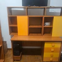 cameretta con tre letti