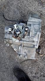 CAMBIO VOLKSWAGEN TOURAN 2,0 TDI CODICE JLT ANNO 2