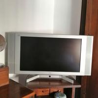 Televisione tv loewe concept 32