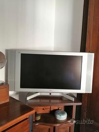 Televisione tv loewe concept 32