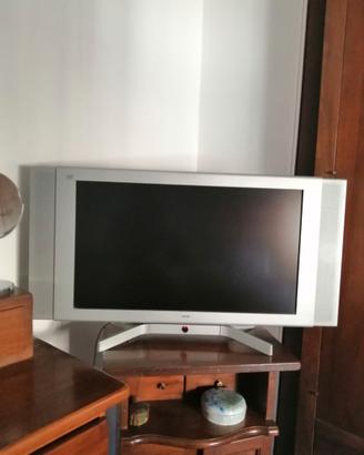 Televisione tv loewe concept 32