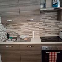 Cucina completa piu frigo
