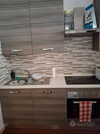 Cucina completa piu frigo