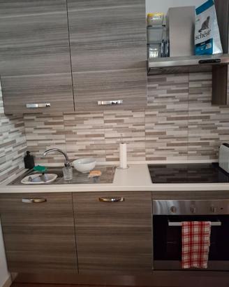 Cucina completa piu frigo