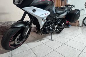 Yhamaha tracer 900