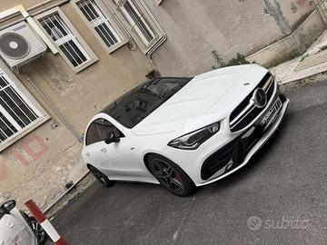 AMG 35