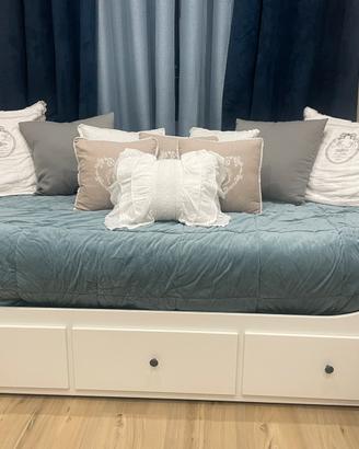 Letto ikea hemnes