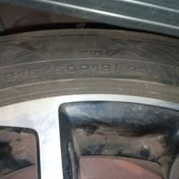 4 cerchi e gomme Toyota 215 50 R18