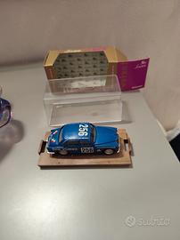 Automodello Alfa Romeo 1900 Brumm scala 1:43