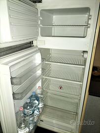 Frigorifero da incasso marca Ignis