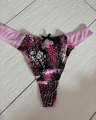Intimo slip donna