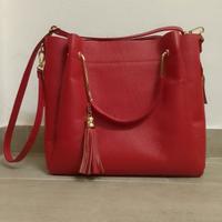 Borsa rossa in pelle e pochette interna estraibile