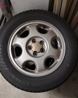 Cerchi Subaru + gomme invernali