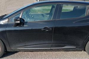 Renault clio III diesel 5p si per Neopatentati!