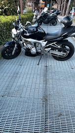 YAMAHA FZ6 ANNO 2004