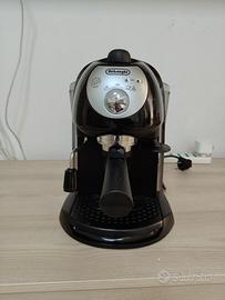 macchina per caffè espresso e cappuccino