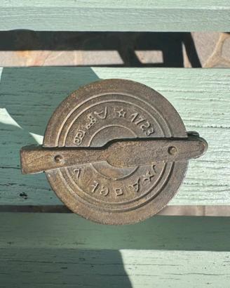 Nested Brass Weights Set → ½ Kilo Antique