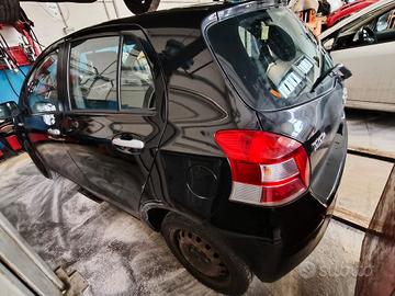 TOYOTA YARIS RICAMBI