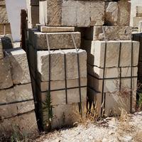 BLOCCHI ORIGINALI IN PIETRA LECCESE