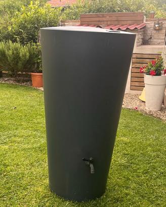 serbatoio 180 lt per acqua piovana usato