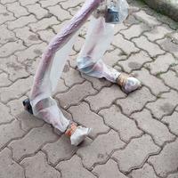 alza moto ruota posteriore. 