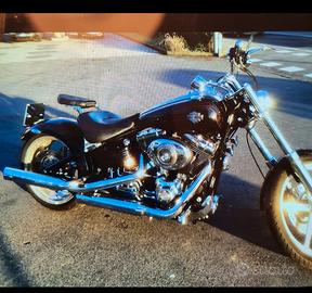 HARLY DAVIDSON 1690 ROCHERS