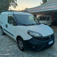 Fiat Doblo Doblò 1.6 MJT 105CV S&S PC-TN Cargo Bus