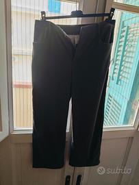 Pantaloni donna