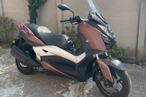 Yamaha X-Max 300 ABS Euro4 (immatr. 10/2017)