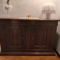 Credenza in noce intarsiata