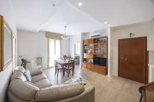 Appartamento di 84 m² con 4 locali a Bologna