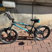 Bicicletta bmx