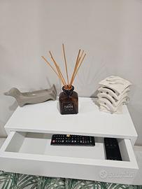 Due mensole cassettiere