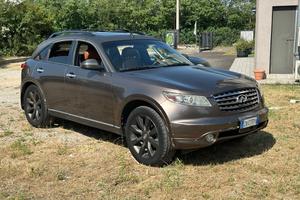 Nissan Infiniti FX35 S50 - 3.5 V6 VQ35DE 280cv