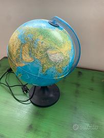 Lampada mappamondo